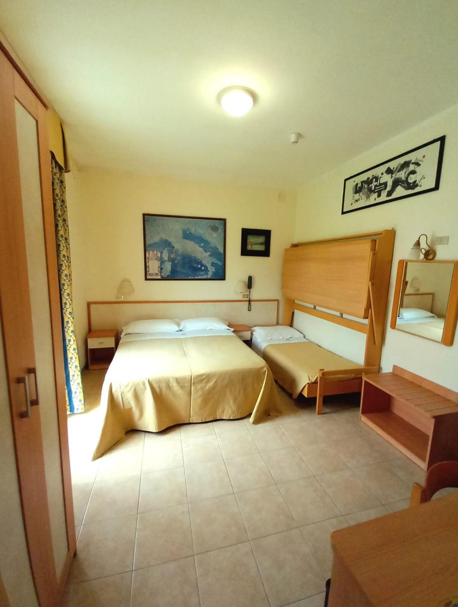 Hotel Ariella Milano Marittima Room photo